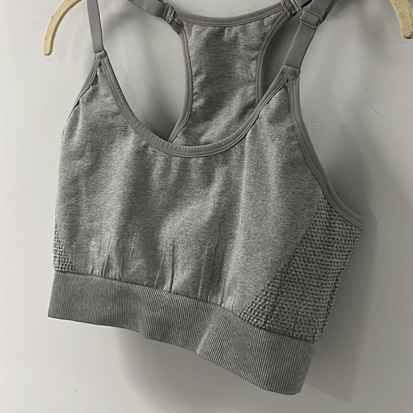 Gray Sports Bra from Primark - Picture 2 of 6